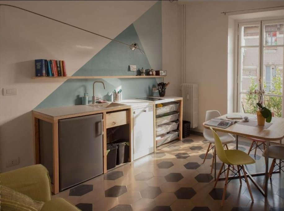 Torino Centro: Casa Di Biba Apartamento Exterior foto