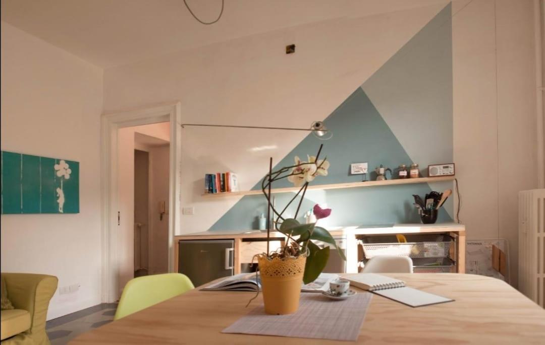 Torino Centro: Casa Di Biba Apartamento Exterior foto